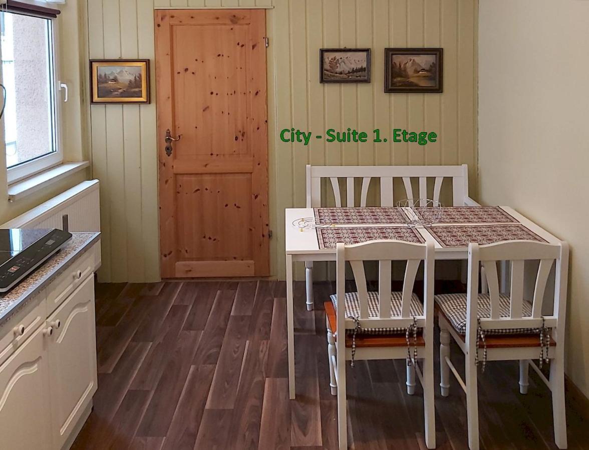 City-Ferienwohnungen-Dresden - Zentral Gelegen Im Haus Louisenstrasse 11 - Dresden-Neustadt מראה חיצוני תמונה