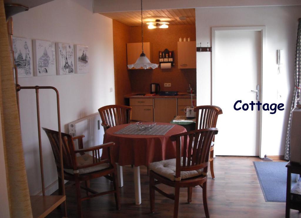 City-Ferienwohnungen-Dresden - Zentral Gelegen Im Haus Louisenstrasse 11 - Dresden-Neustadt חדר תמונה